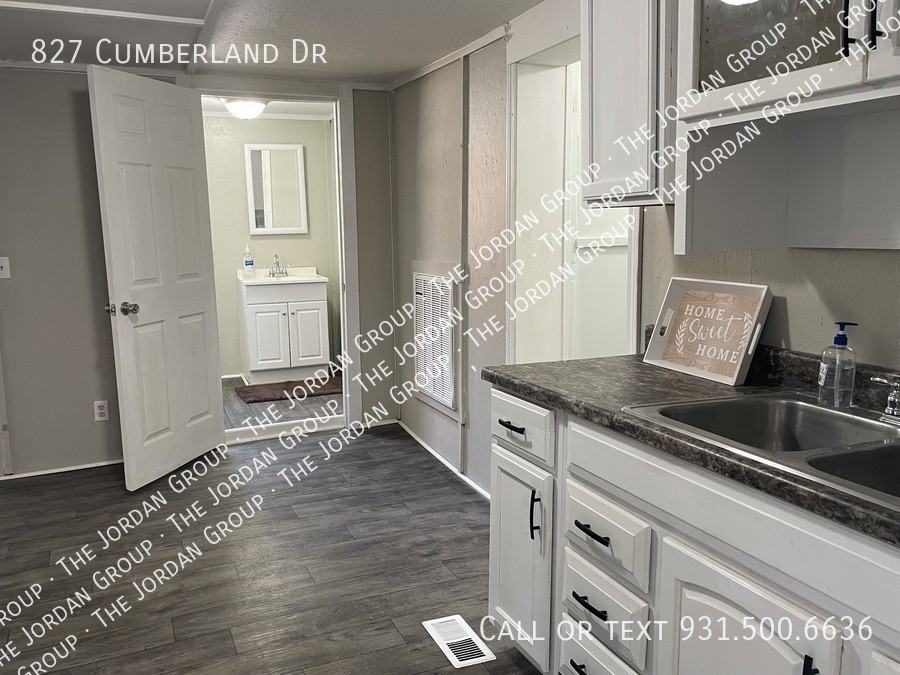 827 Cumberland Dr - Photo 3 of 10