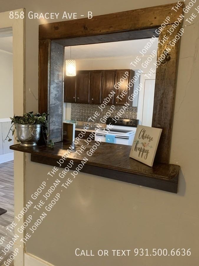 858 Gracey Ave #B - Photo 4 of 14