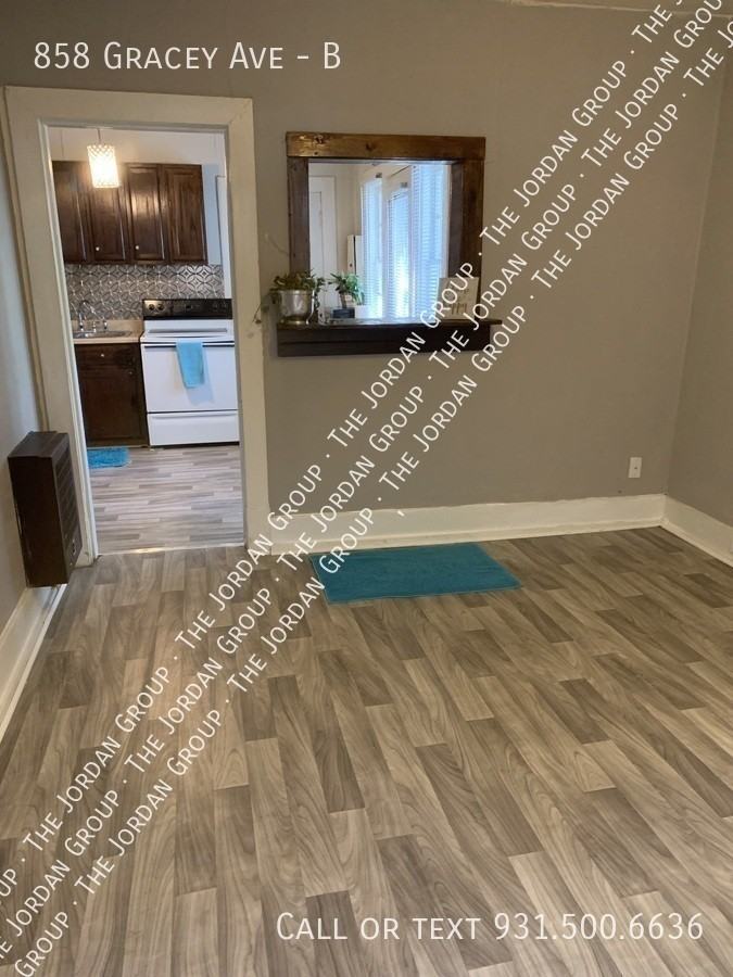 858 Gracey Ave #B - Photo 5 of 14