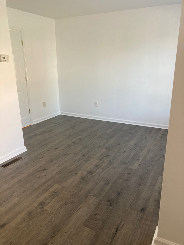 651A S 28th St - Photo 5 of 10