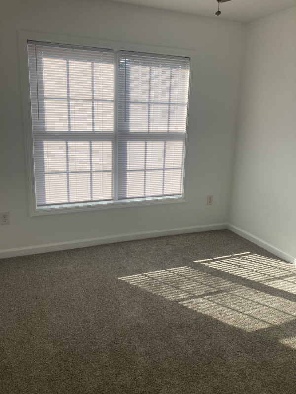 651A S 28th St - Photo 7 of 10