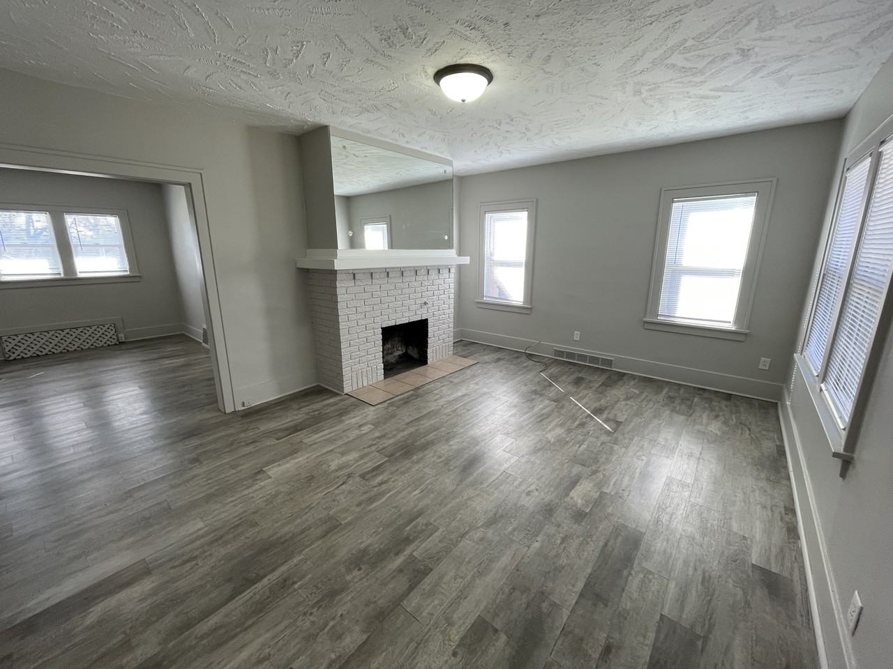 3535 Nave - Photo 2 of 13