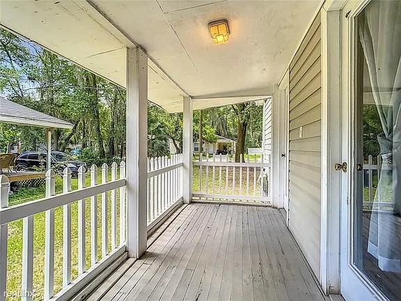 1704 W Lowry Ave - Photo 2 of 8