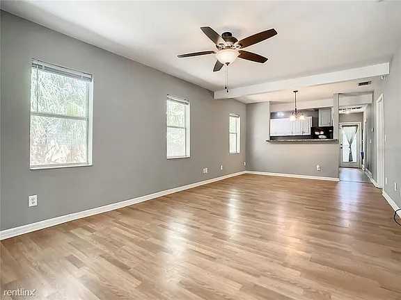 1704 W Lowry Ave - Photo 6 of 8