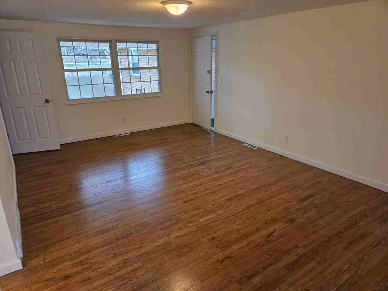 988 Delwood Dr #3 - Photo 2 of 8