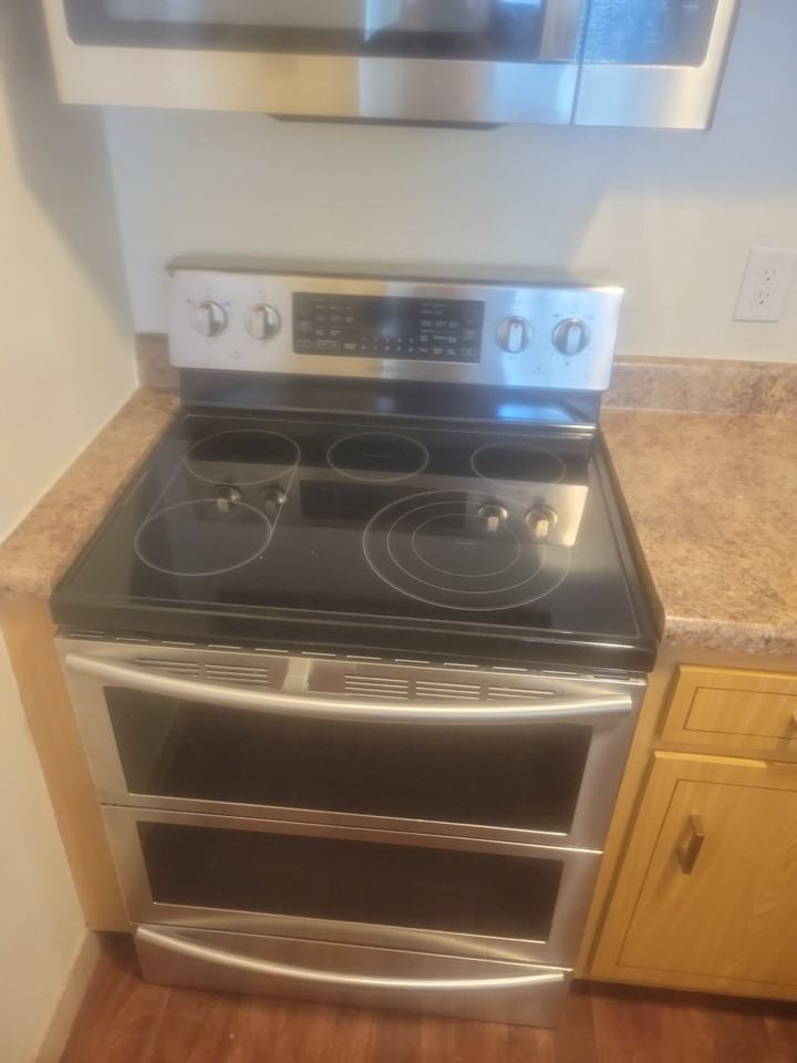 219 Daniel St - Photo 3 of 15