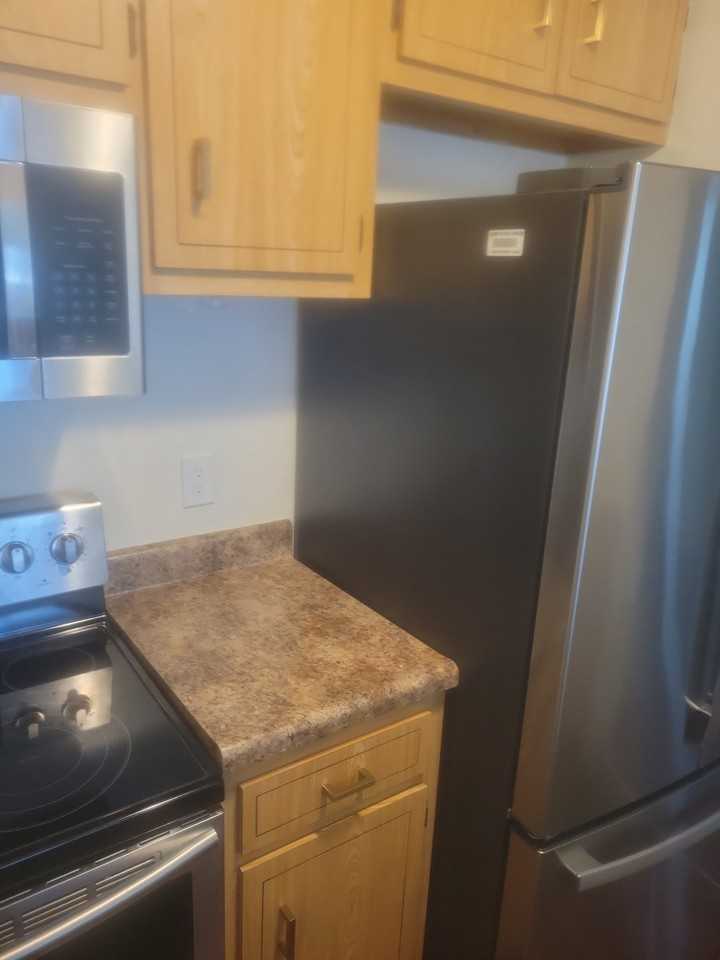 219 Daniel St - Photo 4 of 15