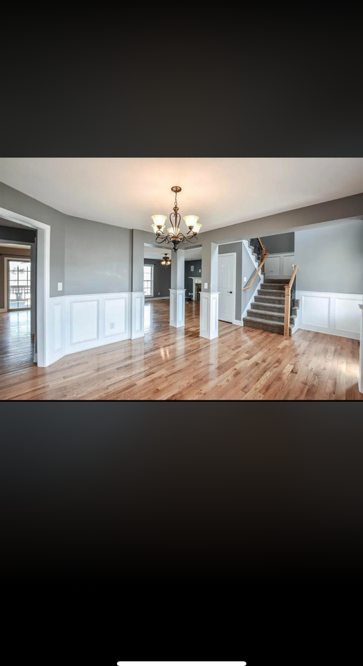 812 Carousel Ct - Photo 5 of 20