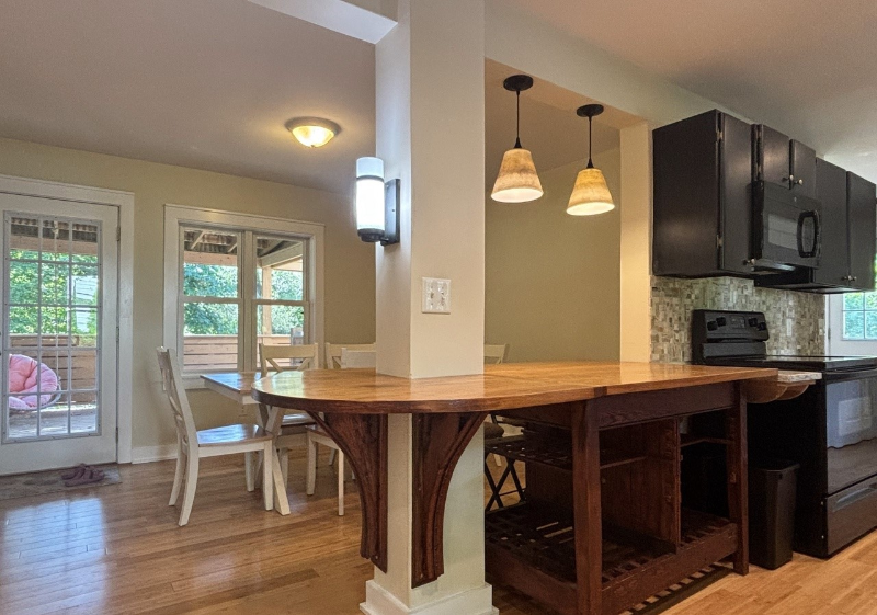 1738 E 71st St - Photo 3 of 15