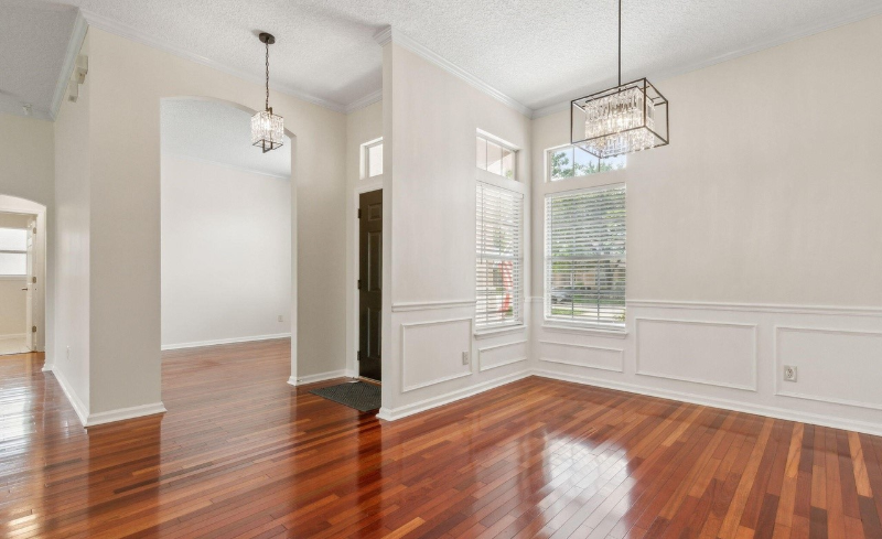 1912 Bluebonnet Way - Photo 3 of 19