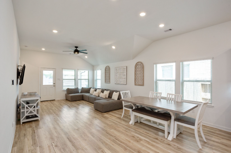 4827 Chestnut Valley Ln - Photo 4 of 9