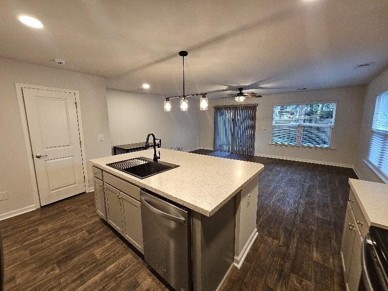 4599 Palm View Cir - Photo 4 of 19