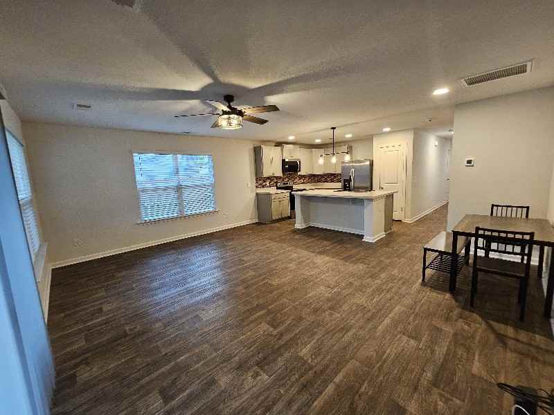 4599 Palm View Cir - Photo 5 of 19