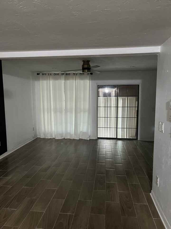 5868 Sw 8th Pl - Photo 3 of 14