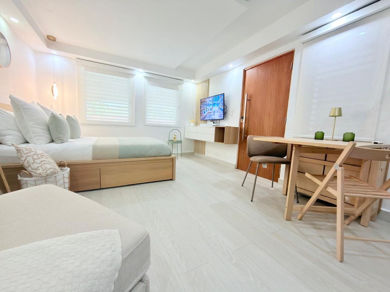 408 Urb. Country Club Callemh #2 - Photo 3 of 13