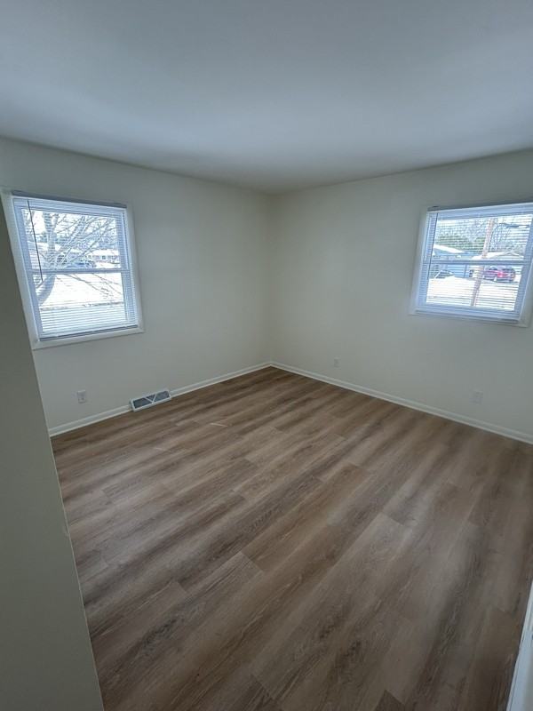 402 Elmwood Dr - Photo 6 of 7