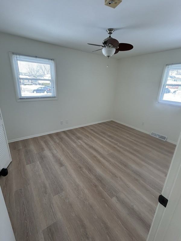 402 Elmwood Dr - Photo 7 of 7