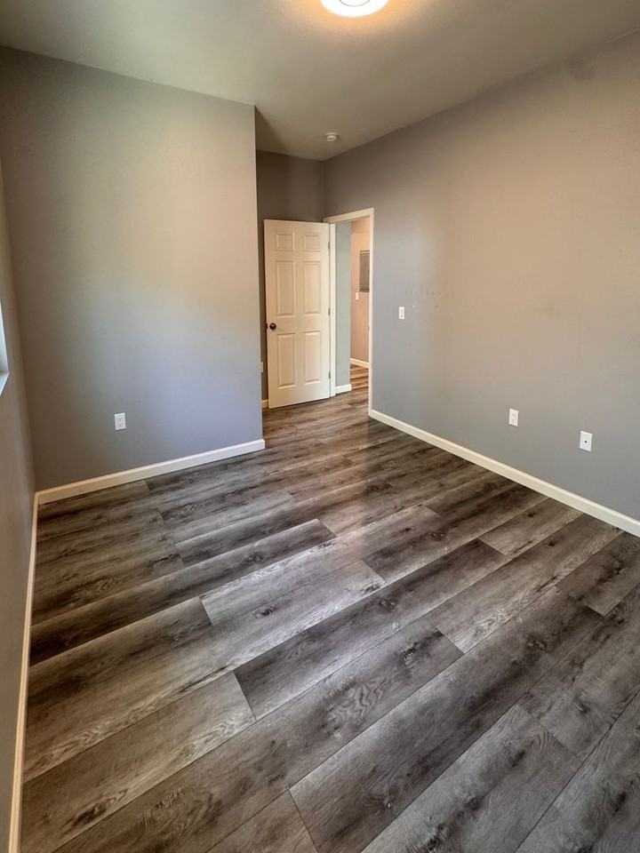 11245 Fulmer Dr - Photo 5 of 13