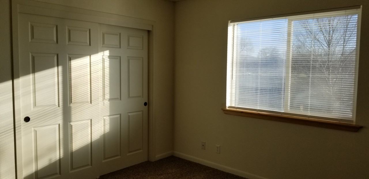 472-285 Johnstonville Rd - Photo 5 of 12