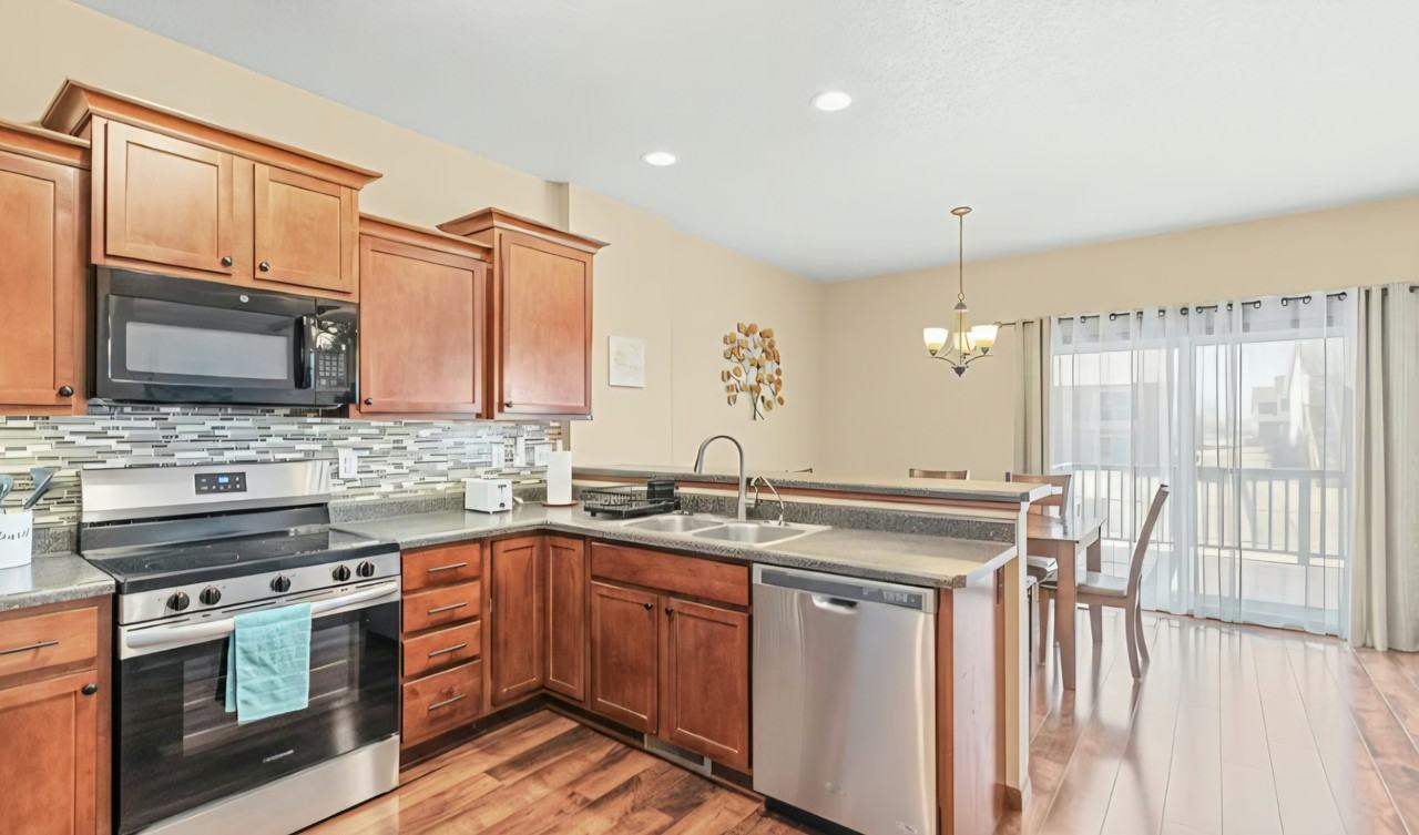 1795 Sara Ct - Photo 4 of 7