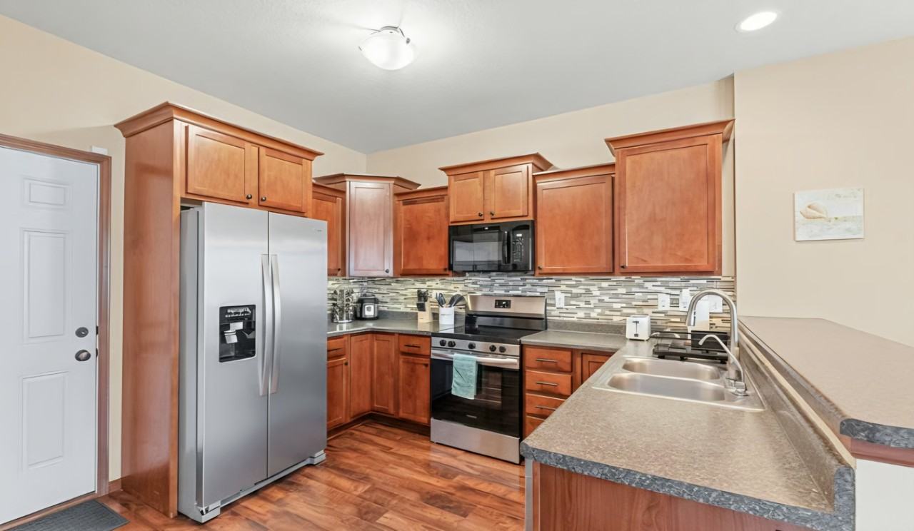 1795 Sara Ct - Photo 6 of 7