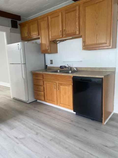 82 Walton St #2 - Photo 5 of 5