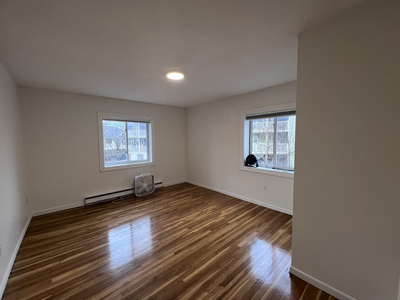 50 Seymour Street - 8Unit 8 #8 - Photo 7 of 11