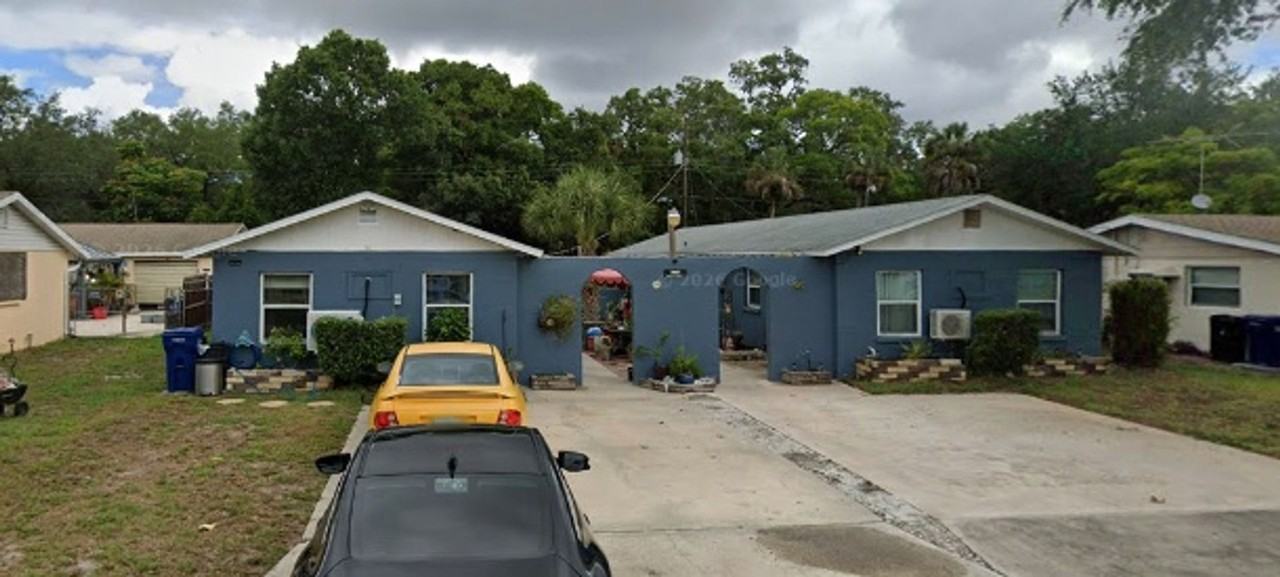 2807 52nd Avenue Dr W - Photo 2 of 3