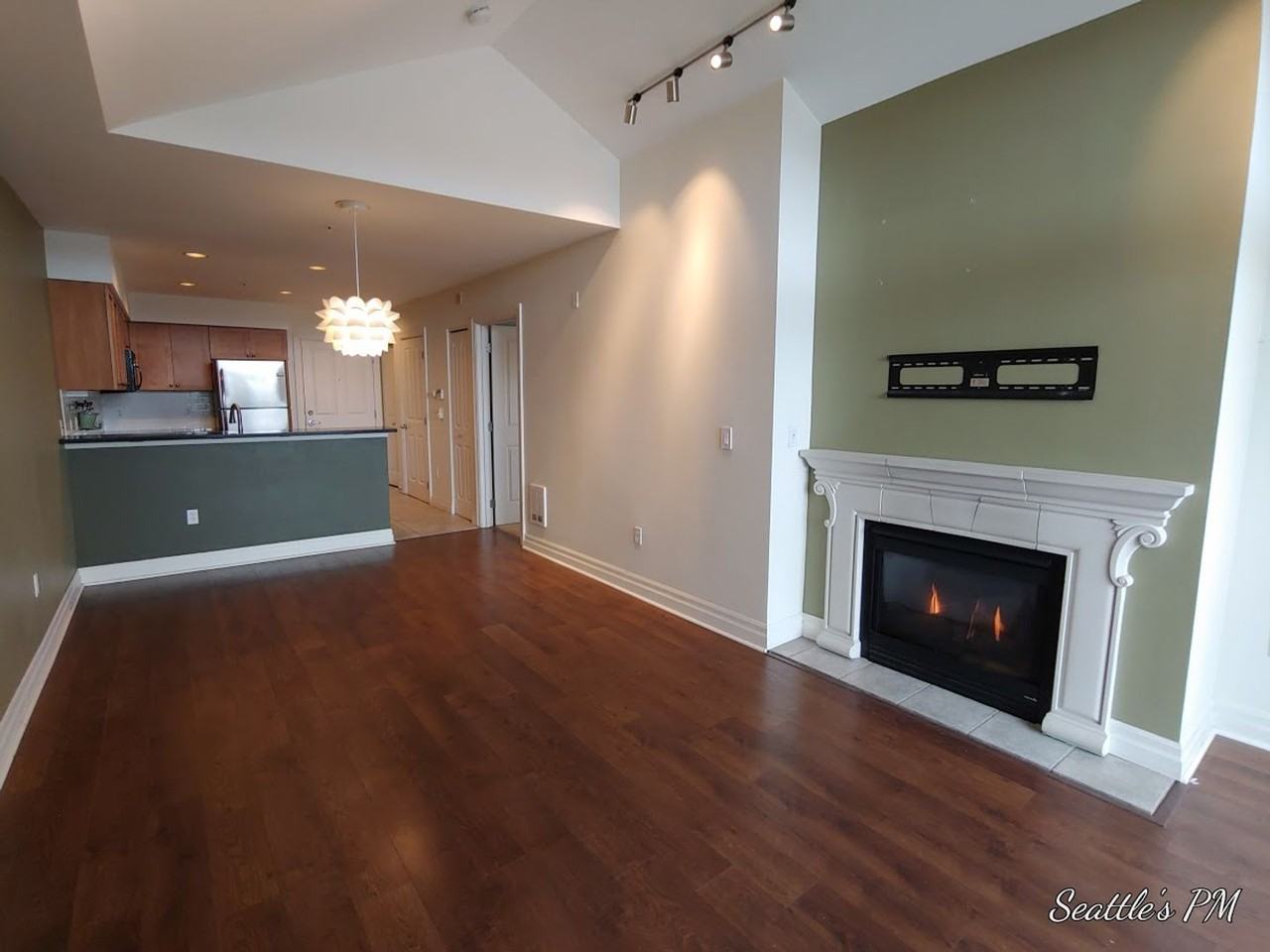 1101 E Terrace St #504 - Photo 7 of 17