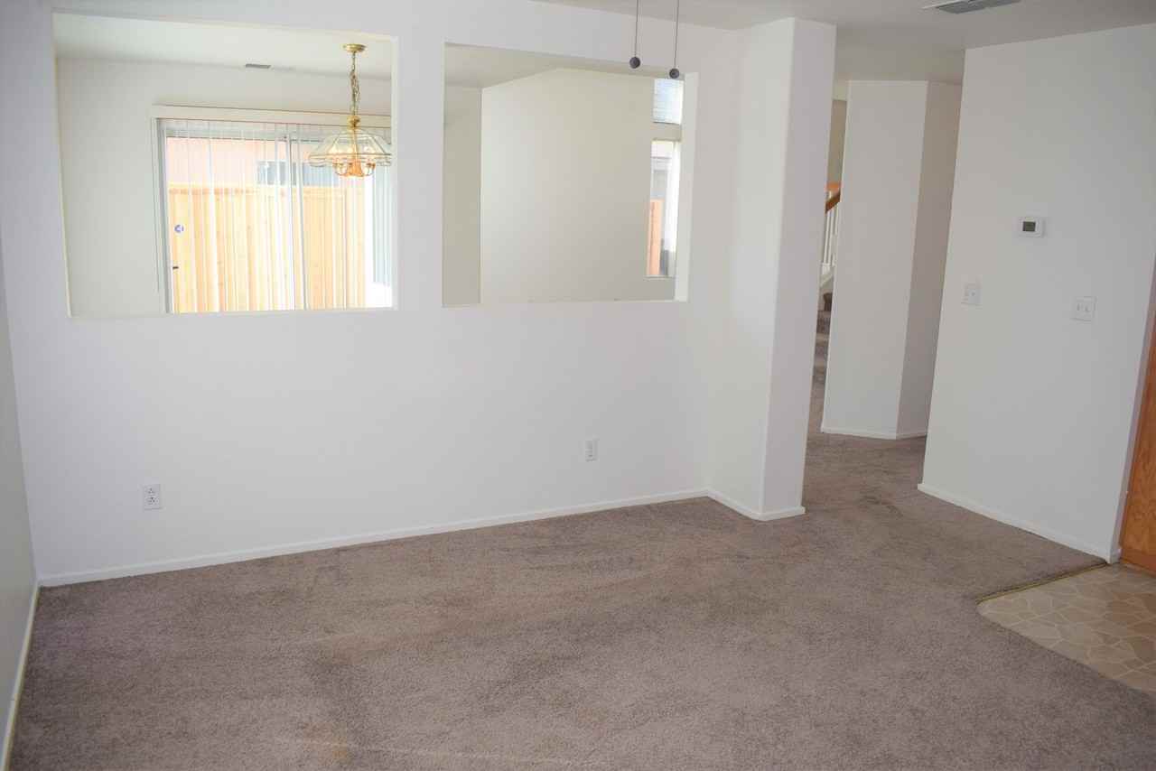 8103 Primoak Way - Photo 6 of 19