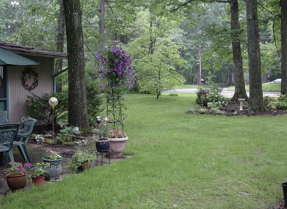 605 Austin Ln - Photo 4 of 5