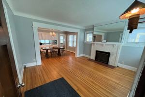 featured image of 2080 Roblyn Ave