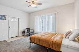 featured image of 2737 Purington Ave #2737