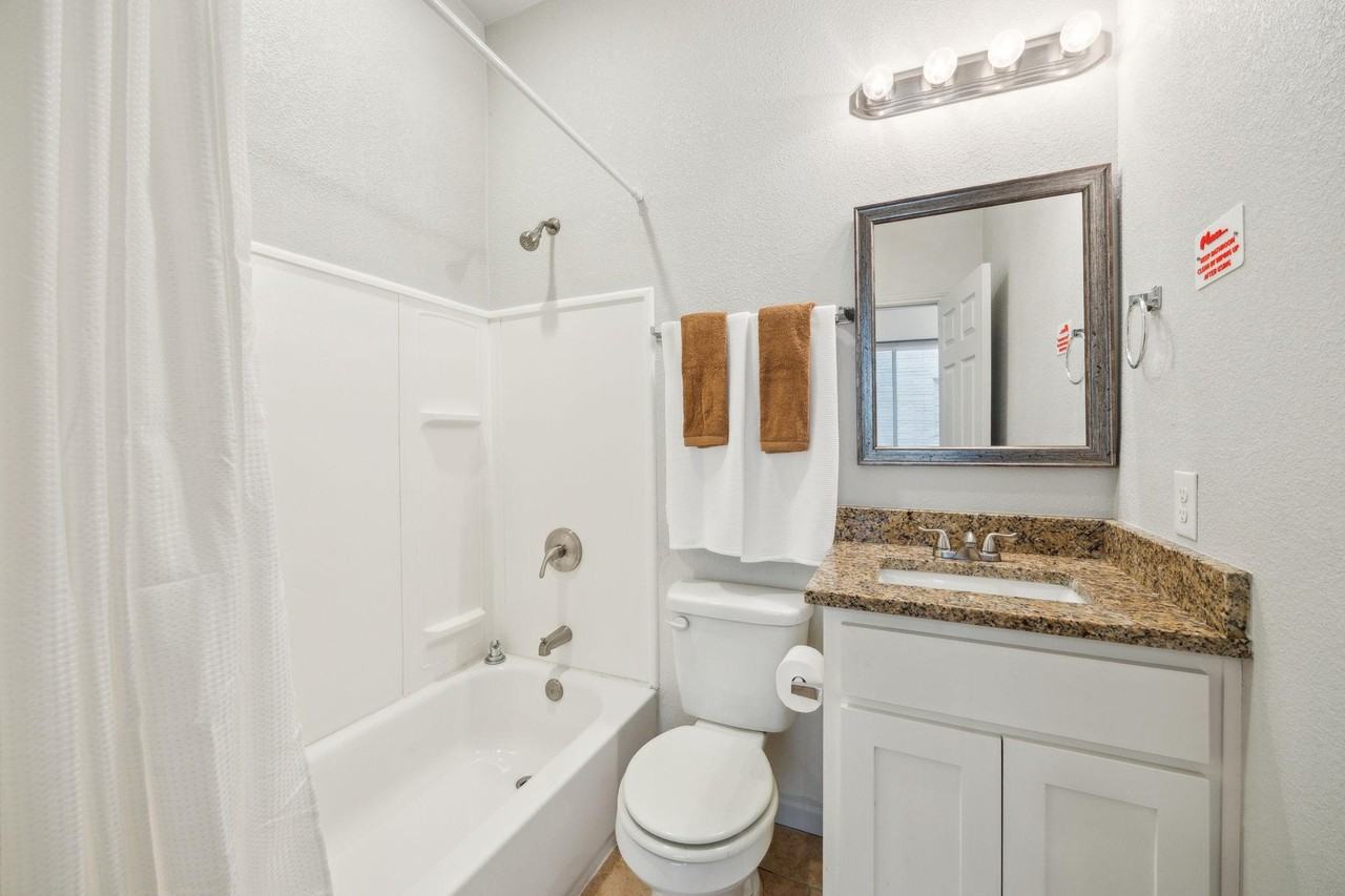 2737 Purington Ave #2737 - Photo 2 of 6