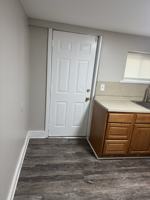 featured image of 905 N Spruce St