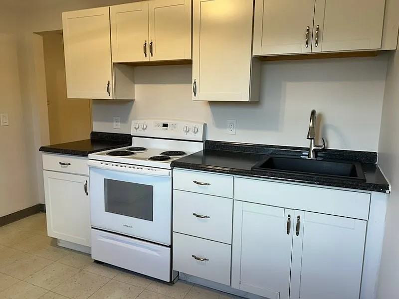 62 Main St #L - Photo 4 of 8