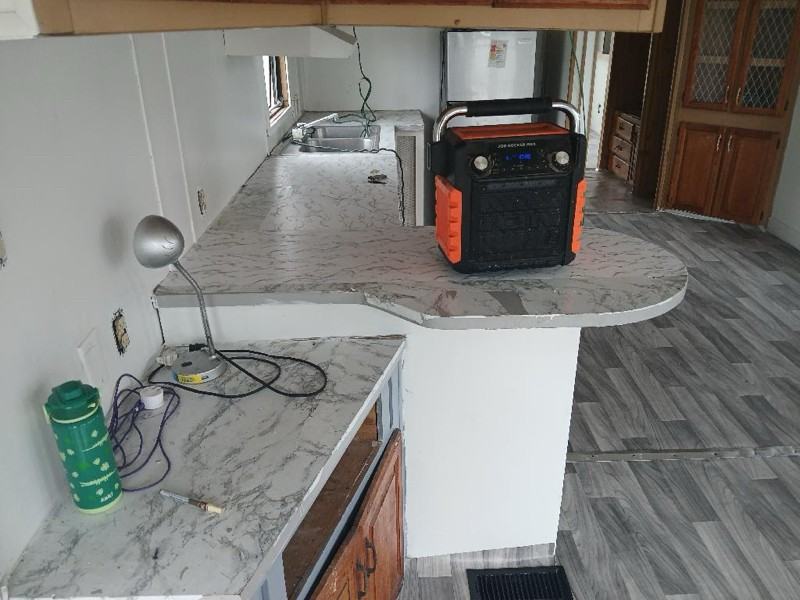 1475 N Bridge St #9 - Photo 4 of 8