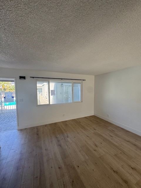 12132 Bailey St #4 - Photo 7 of 13