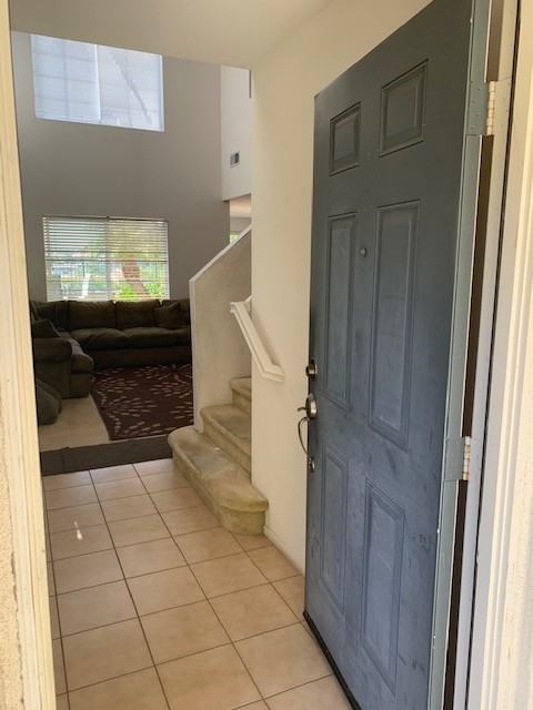 1615 Carriage Cir - Photo 3 of 15