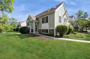 featured image of 2424 Dawson Ln