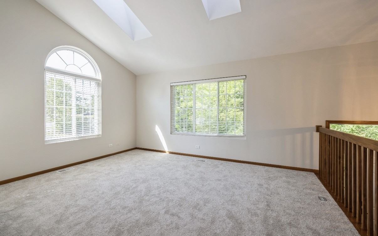 2424 Dawson Ln - Photo 3 of 17