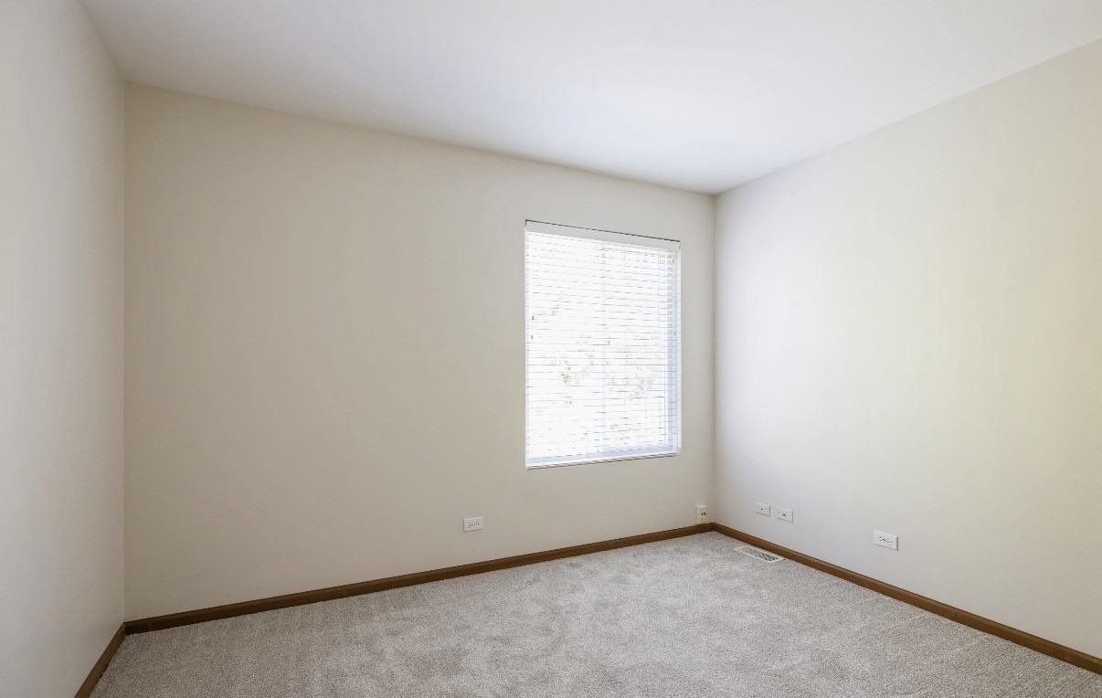 2424 Dawson Ln - Photo 7 of 17