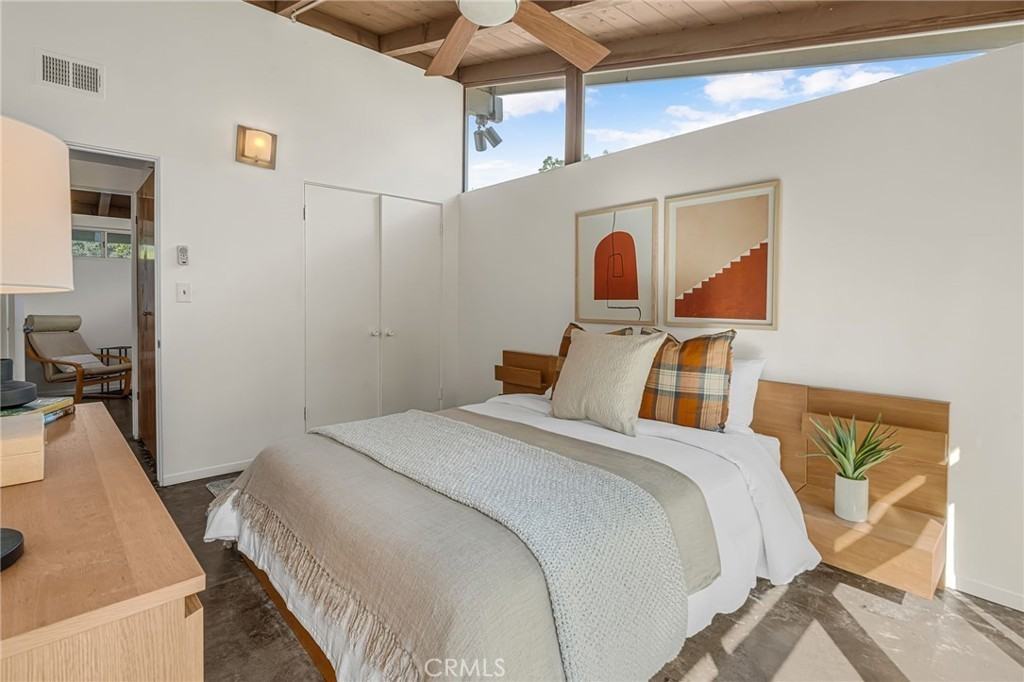 2518 Pearson Ave - Photo 6 of 18