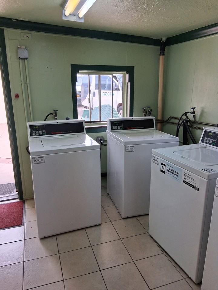 275 N Saguaro Dr #C4 - Photo 2 of 3