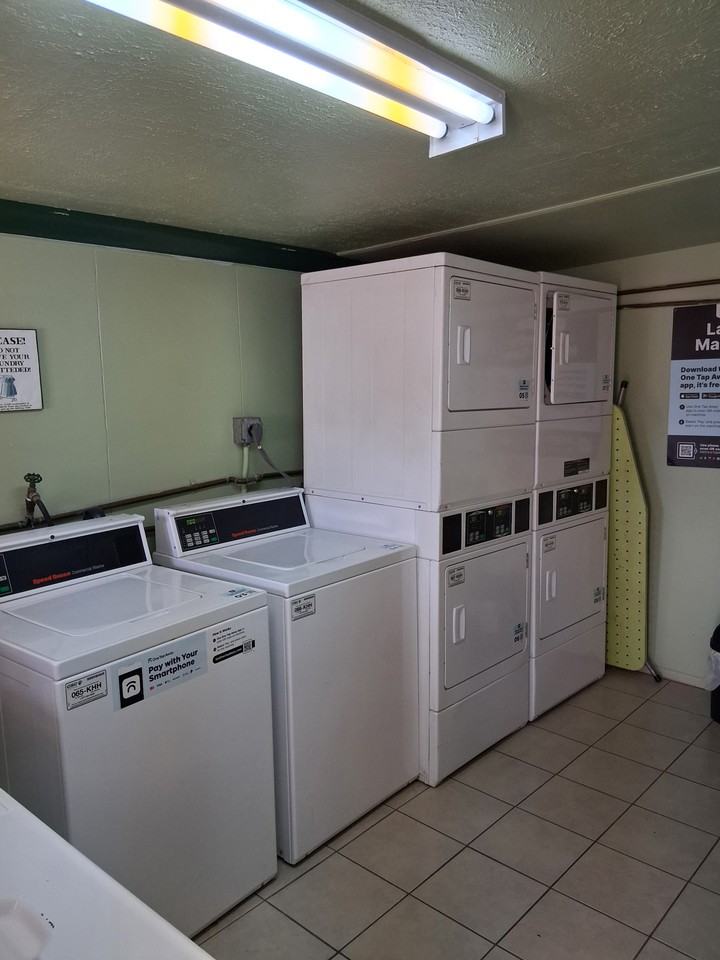 275 N Saguaro Dr #C4 - Photo 3 of 3