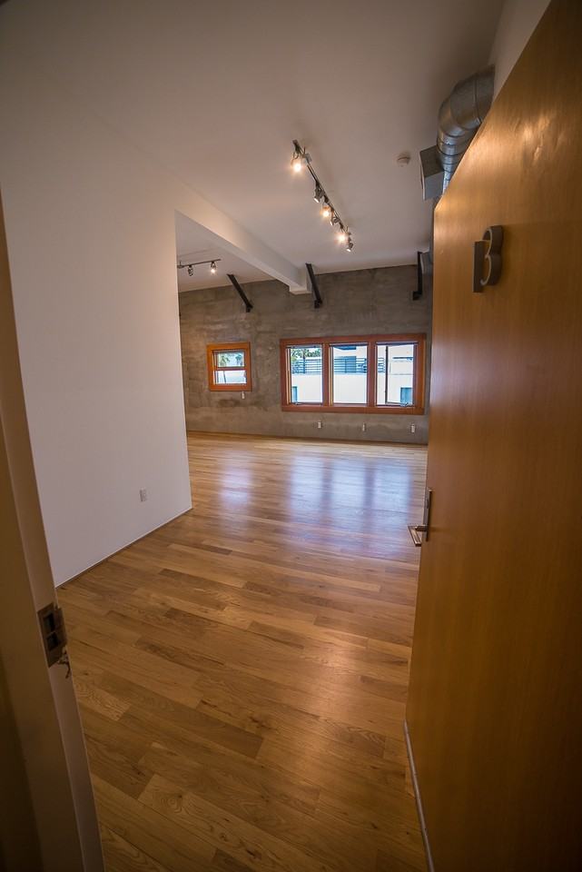 8 Brooks Ave #13 - Photo 2 of 20
