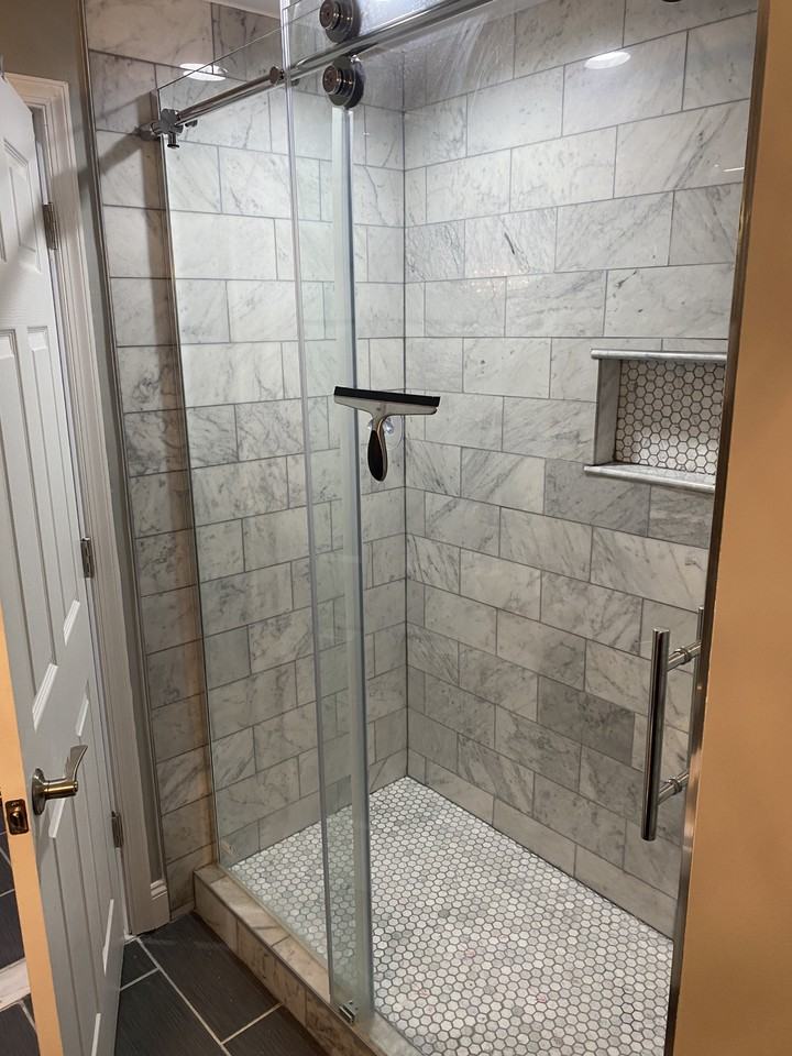 15402 Jenkins Ridge Rd - Photo 2 of 10