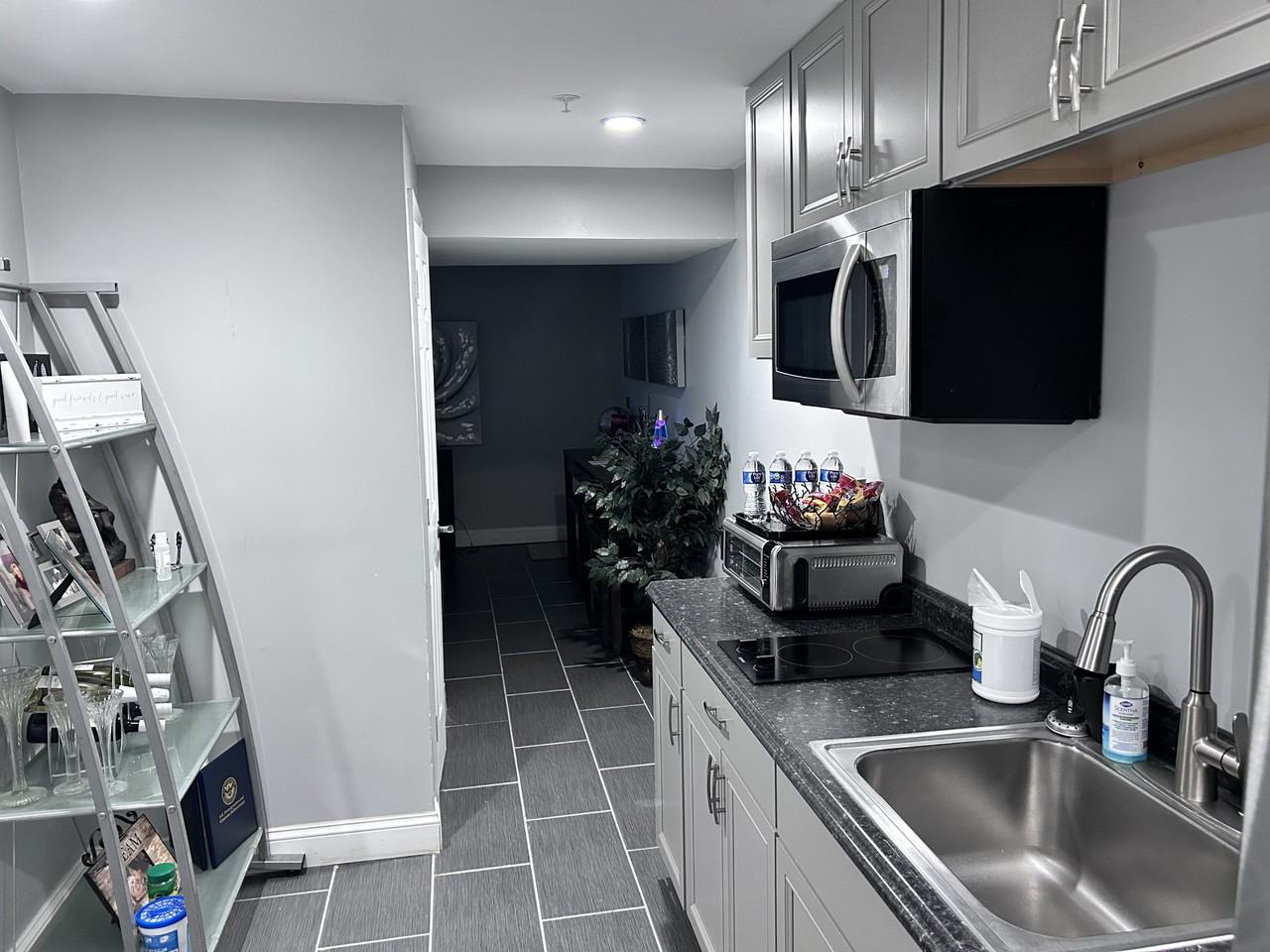 15402 Jenkins Ridge Rd - Photo 7 of 10