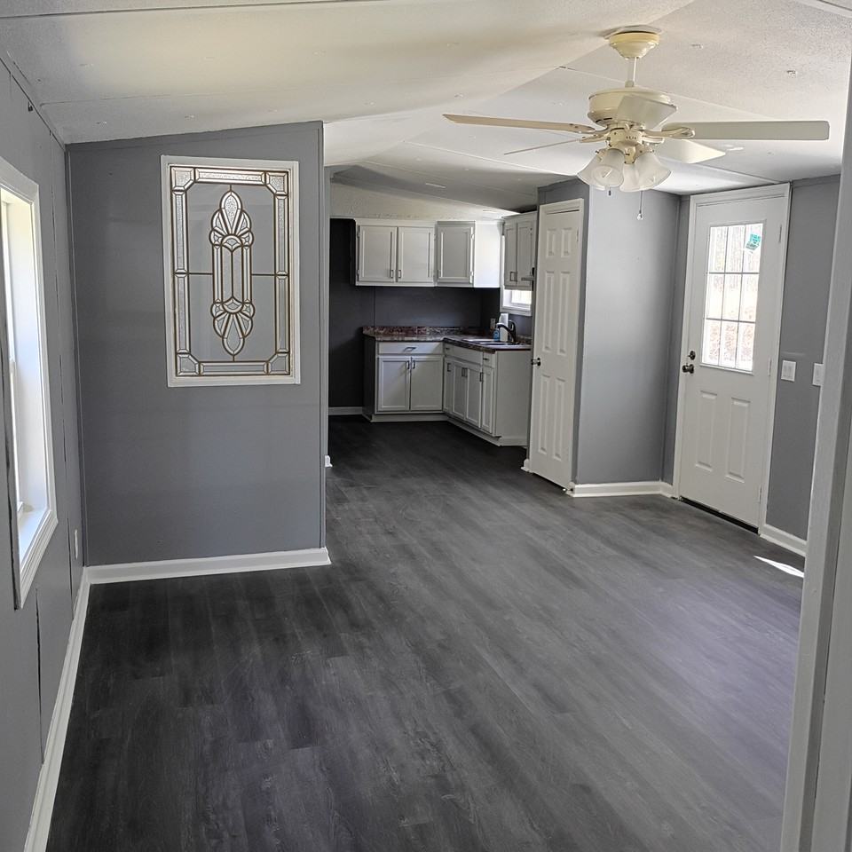 115 Turkey Creek Rd - Photo 2 of 13