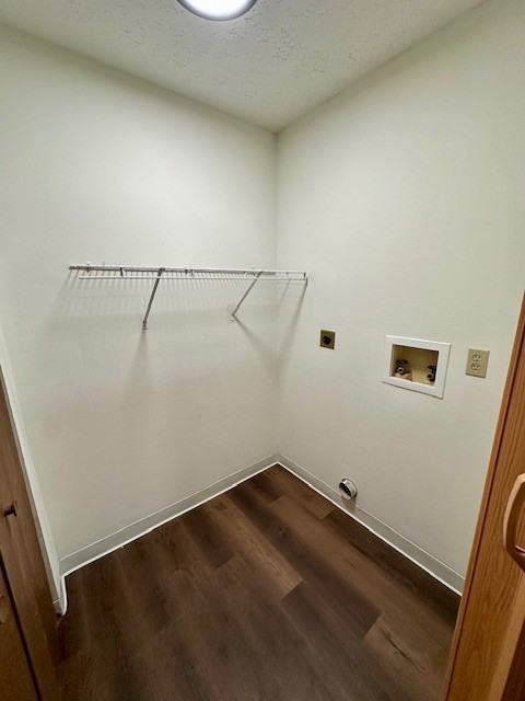 2184 Hedgerow Rd #B - Photo 7 of 20